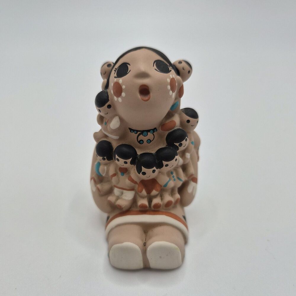 Vintage 1991 Signed Teissedre Hopi Storyteller Pottery Figurine with 9 Children